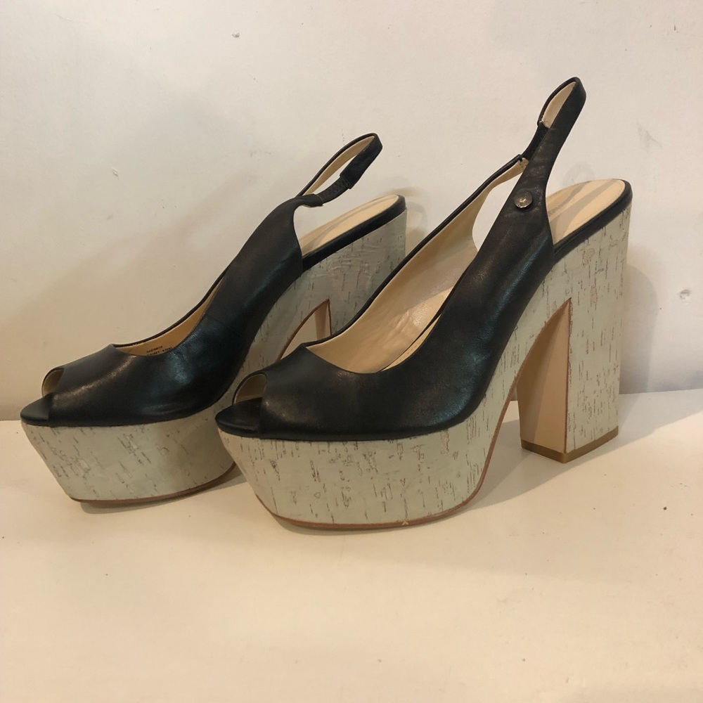 Peep toe Platform heels
